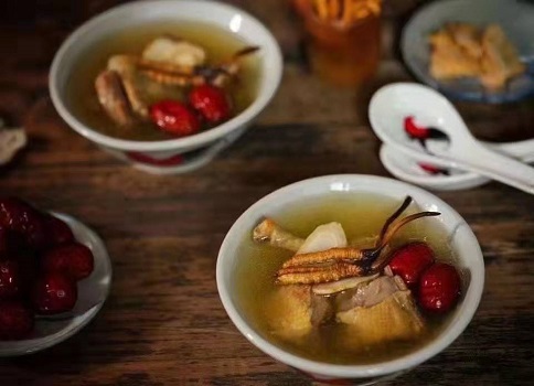 三類人不能吃冬蟲夏草，你知道這個事嗎