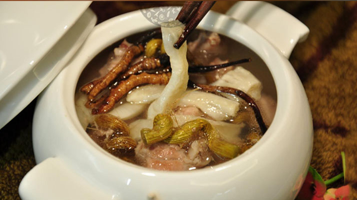 川貝冬蟲夏草雪梨怎么燉？潤肺滋補的詳細做法與竅門